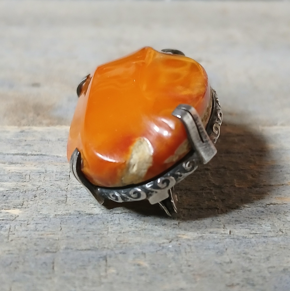 Antique .999 Silver Natural Butterscotch Egg Yolk Baltic Amber Brooch Pin Marked - Picture 5 of 16